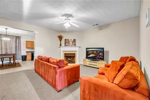 1246 Adcox Square, Stone Mountain, GA 30088 - Photo 7