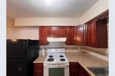 2690 Evans Mill Drive, Lithonia, GA 30058 - Photo 9