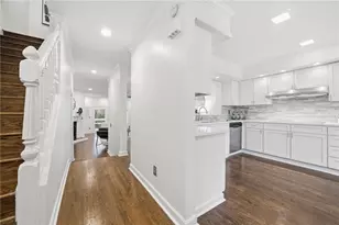 6 Alston Pl NE, Atlanta, GA 30324 - Photo 3