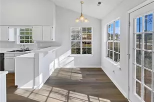 1286 Crestridge Ln, Riverdale, GA 30296 - Photo 11