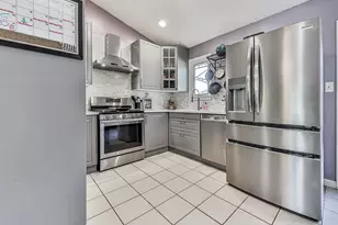 606 Bluff Dr, Woodstock, GA 30188 - Photo 7