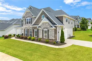 4105 Vista Pointe Dr, Cumming, GA 30028 - Photo 3