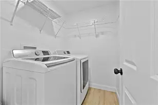 1728 Wayland Cir NE, Brookhaven, GA 30319 - Photo 15