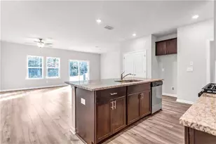 1575 Villageside Ct, Lawrenceville, GA 30043 - Photo 7