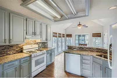 1331 Wynford Chase SW, Marietta, GA 30064 - Photo 9