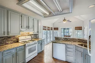 1331 Wynford Chase SW, Marietta, GA 30064 - Photo 9