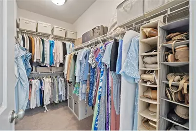 1094 Township Square, Alpharetta, GA 30022 - Photo 21