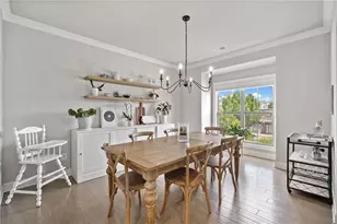 1094 Township Square, Alpharetta, GA 30022 - Photo 11