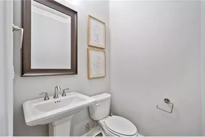 1094 Township Square, Alpharetta, GA 30022 - Photo 13