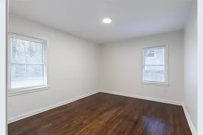 2359 Polar Rock Avenue SW, Atlanta, GA 30315 - Photo 11