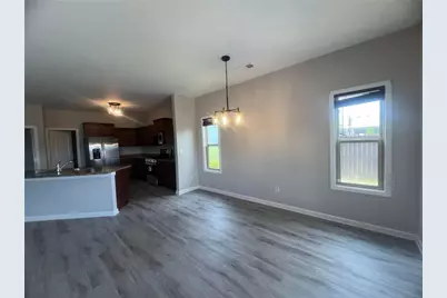 1053 Sutherland Drive, Winder, GA 30680 - Photo 5