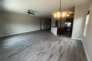 1053 Sutherland Dr, Winder, GA 30680 - Photo 9