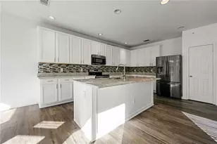 1183 Lanier Springs Dr, Buford, GA 30518 - Photo 5