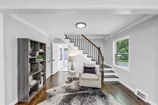 3423 Rugby Cir, Atlanta, GA 30337 - Photo 5