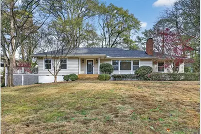 1040 Lindridge Drive NE, Atlanta, GA 30324 - Photo 1