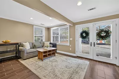 1040 Lindridge Drive NE, Atlanta, GA 30324 - Photo 25