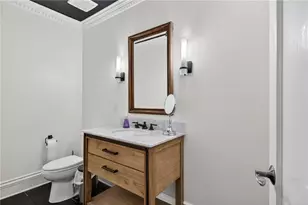 1040 Lindridge Dr NE, Atlanta, GA 30324 - Photo 17