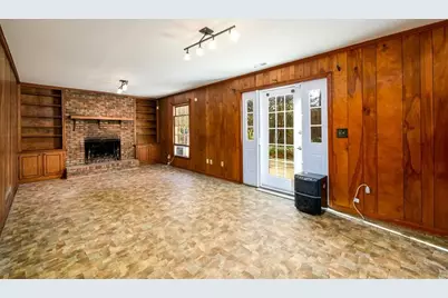 1959 Queens Way, Atlanta, GA 30341 - Photo 3