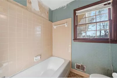 2272 Stoney Ford Drive NE, Marietta, GA 30066 - Photo 21