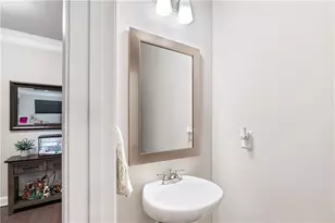 6898 Lancaster Xing, Flowery Branch, GA 30542 - Photo 17