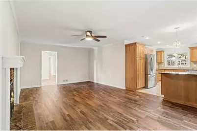 9310 Martins Lake Drive, Roswell, GA 30076 - Photo 13