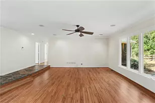 9310 Martins Lake Dr, Roswell, GA 30076 - Photo 17