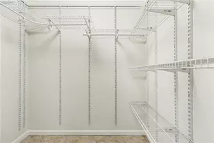 9310 Martins Lake Dr, Roswell, GA 30076 - Photo 23