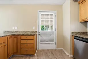 2705 Timber Valley Dr, Douglasville, GA 30135 - Photo 9