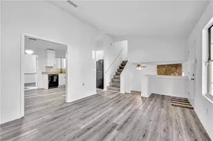 3959 Wood Path Dr, Stone Mountain, GA 30083 - Photo 9