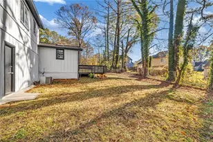 3959 Wood Path Dr, Stone Mountain, GA 30083 - Photo 31