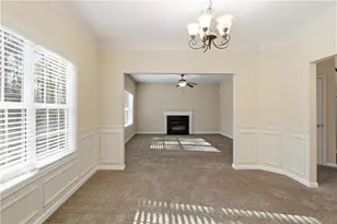 2560 Freemont St, Snellville, GA 30078 - Photo 13