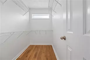 367 Ayelsbury Ct, Sugar Hill, GA 30518 - Photo 11