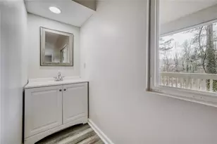 488 Plainville Dr SW, Atlanta, GA 30331 - Photo 17