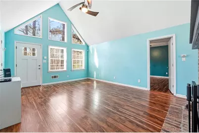 3755 Creekwood Drive, Loganville, GA 30052 - Photo 11