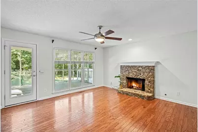 6732 Willowbrook Trail, Flowery Branch, GA 30542 - Photo 23