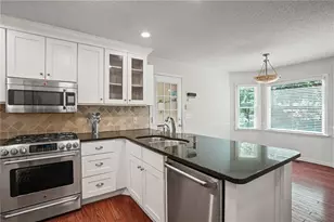 6732 Willowbrook Trail, Flowery Branch, GA 30542 - Photo 15