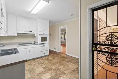 3150 Stonewall Tell Road, Atlanta, GA 30349 - Photo 9