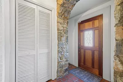 761 E Morningside Drive NE, Atlanta, GA 30324 - Photo 3