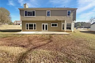 4045 Wintersweet Dr, Decatur, GA 30034 - Photo 5