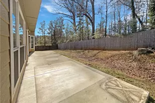 4045 Wintersweet Dr, Decatur, GA 30034 - Photo 7