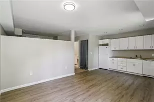 22 Peachtree Hills Ave NE, Atlanta, GA 30305 - Photo 41