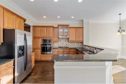 5460 Glenridge View, Atlanta, GA 30342 - Photo 13