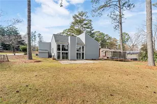 4047 Meadow Way, Marietta, GA 30066 - Photo 31