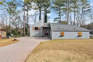 4047 Meadow Way, Marietta, GA 30066 - Photo 33