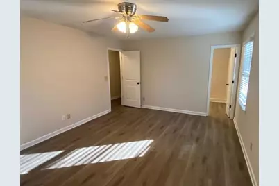 501 Wilbanks Street, Buford, GA 30518 - Photo 15