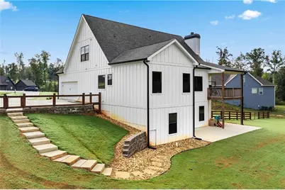 240 Oakwood Drive, Commerce, GA 30529 - Photo 47