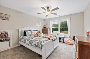 240 Oakwood Dr, Commerce, GA 30529 - Photo 31