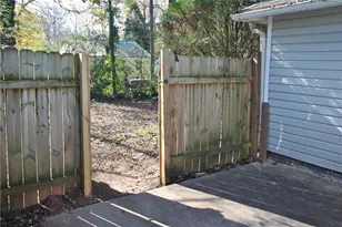 1384 Womack Ave, Atlanta, GA 30344 - Photo 27