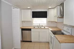 1384 Womack Ave, Atlanta, GA 30344 - Photo 9