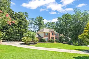 3201 Lakeridge Dr SE, Marietta, GA 30067 - Photo 3